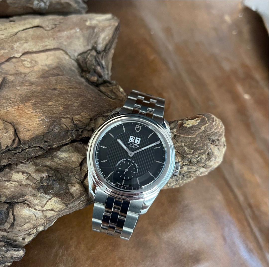 Tudor - Glamour Double Date - Réf. 57100 - ENSEMBLE COMPLET 2024 – Image 3