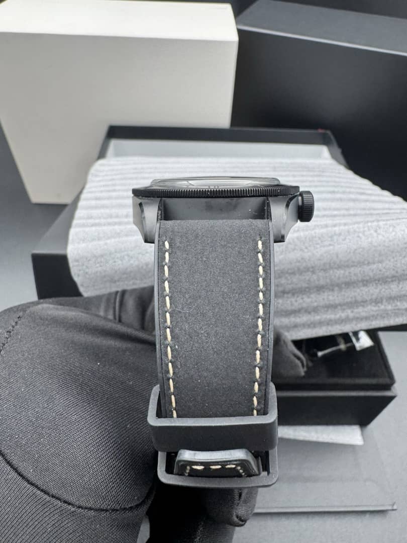 Montre Tudor Black Bay Ceramic 41 mm, cadran noir, automatique, référence 79210CNU, complète (année 2026). – Image 7