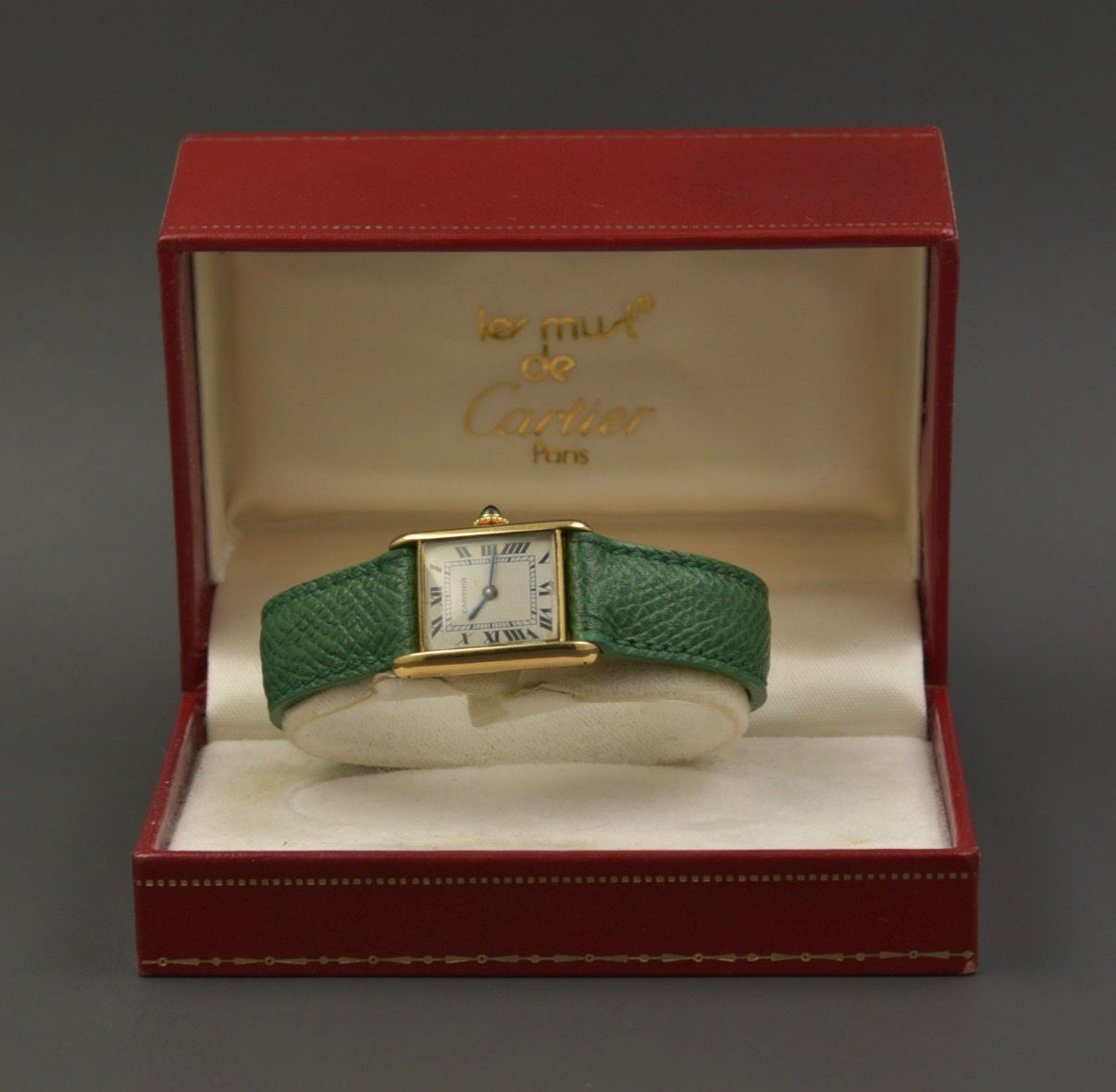 CARTIER Tank Louis PARIS Mécanique MINI 67117 Remontage manuel Or 18 carats