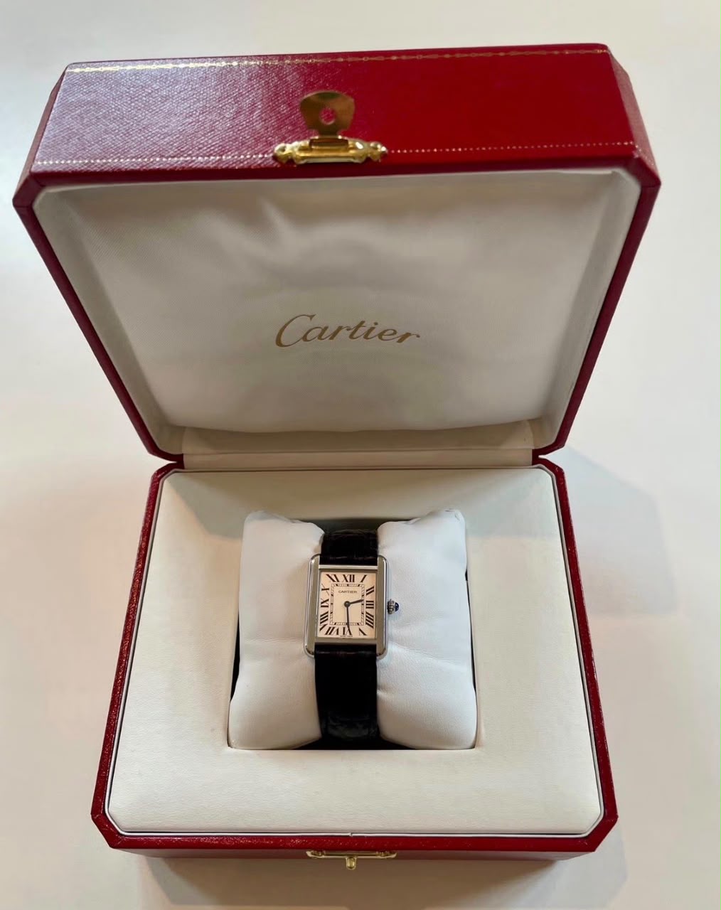 Cartier Tank 31x24mm Unisexe réf. W1018255