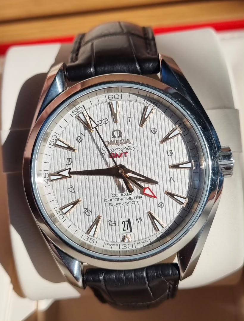 Omega Aqua Terra GMT – Image 3