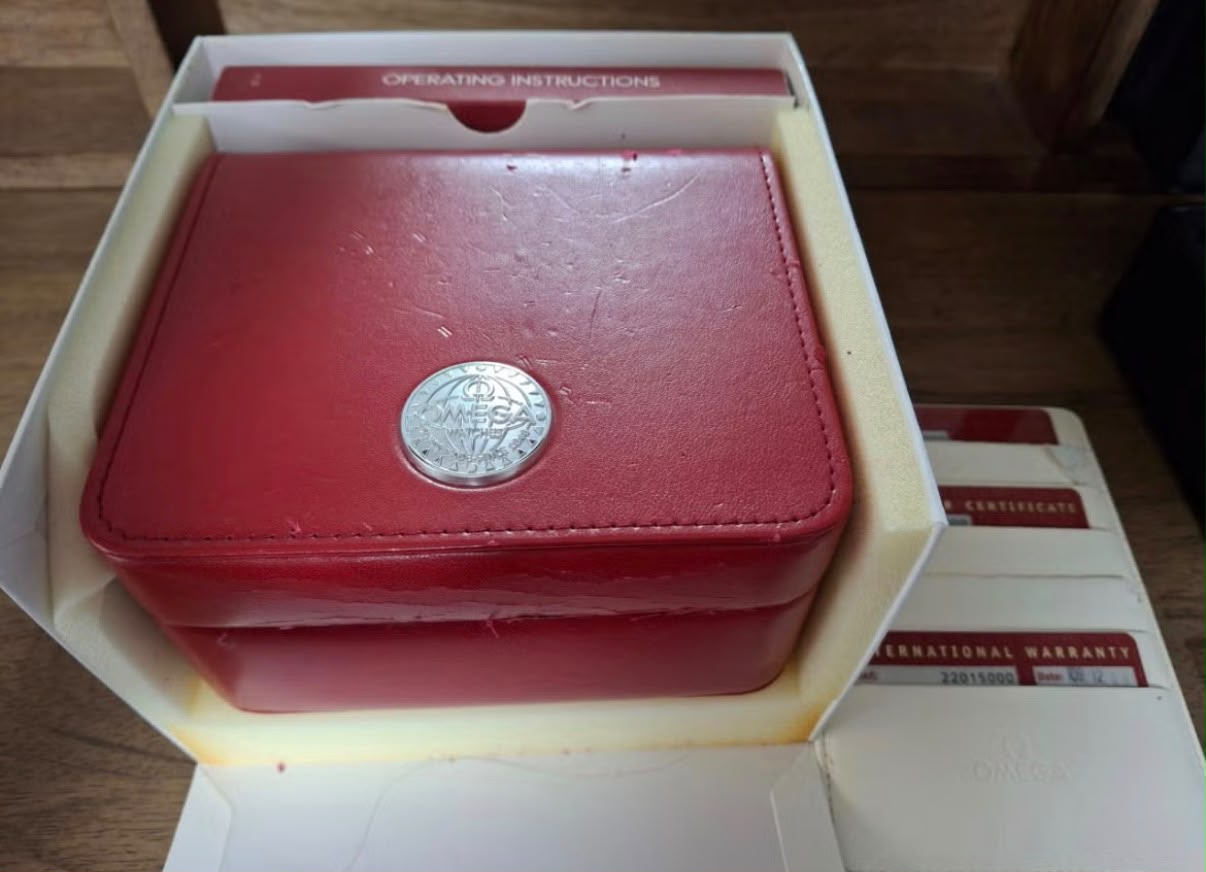 Omega Seamaster Planet Ocean (42 mm) - service 2025 – Image 3