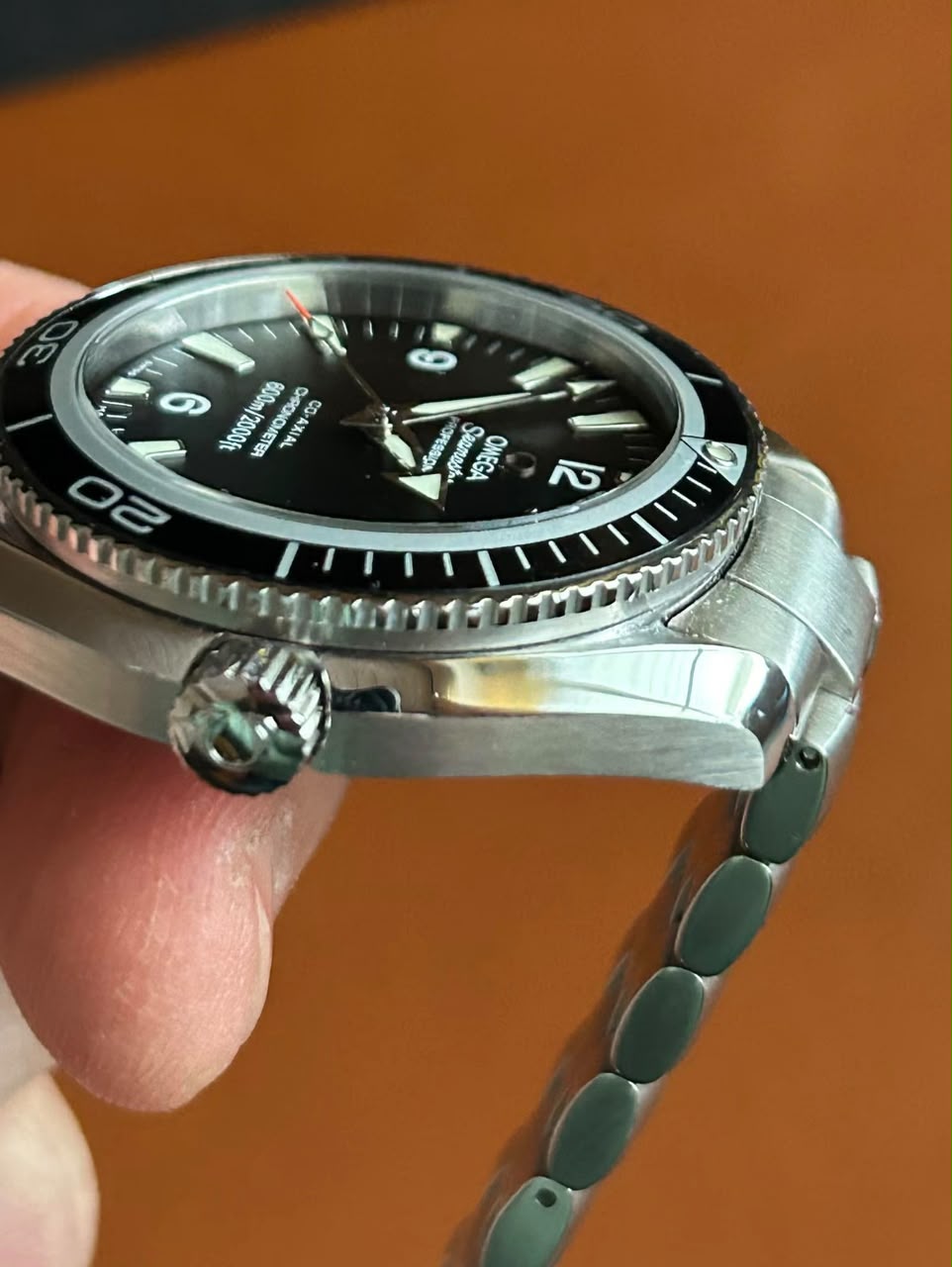 Omega Seamaster Planet Ocean (42 mm) - service 2025 – Image 6