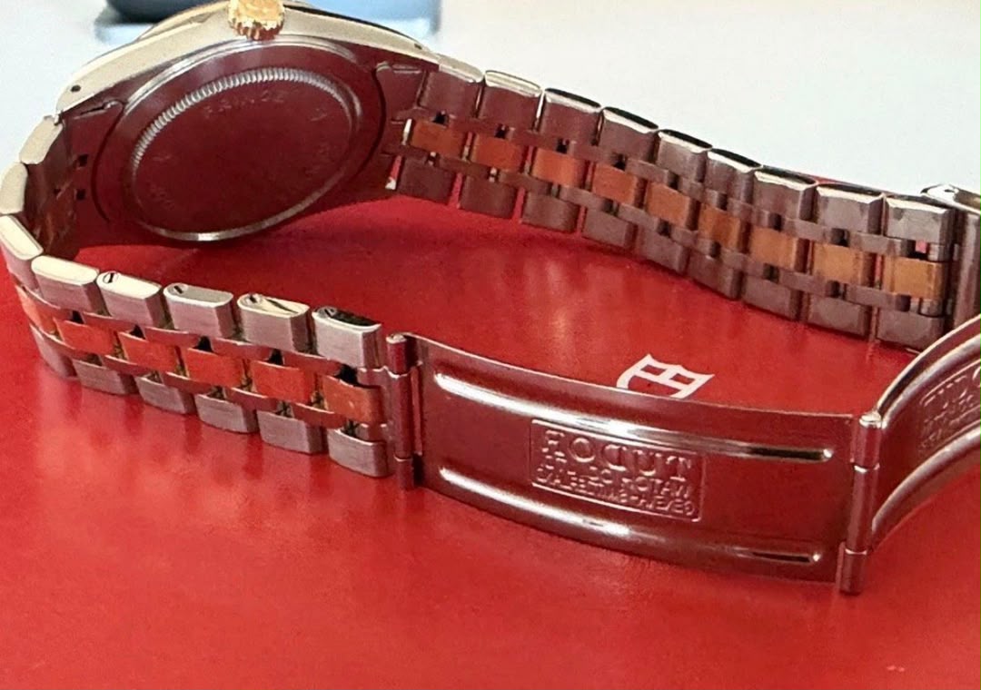 Tudor Prince Date-Day 76213 – Image 5