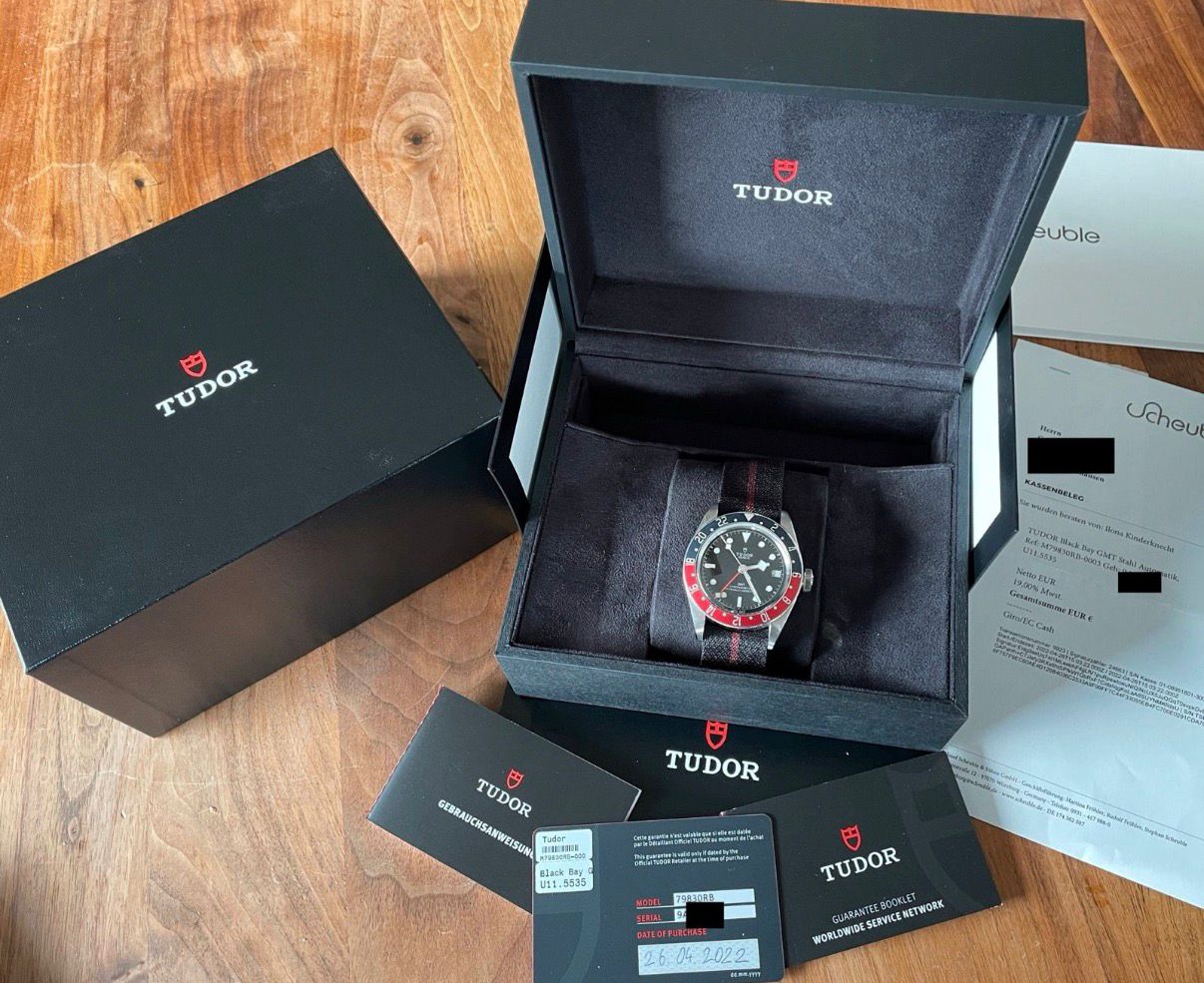 TUDOR BLACK BAY GMT 41 - Pepsi - Ensemble complet