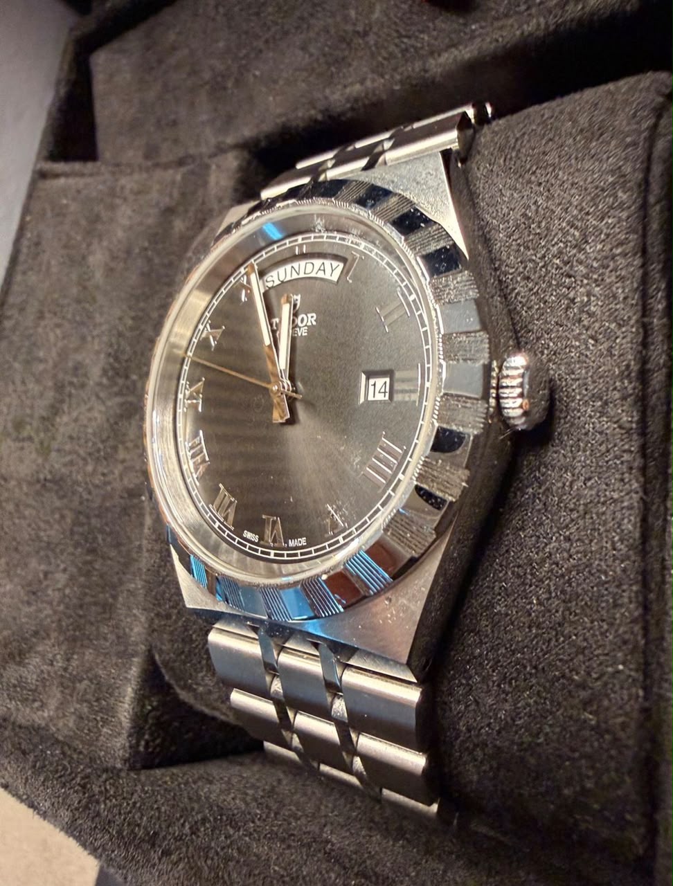 Tudor Royal 41 mm Day-Date – Image 10