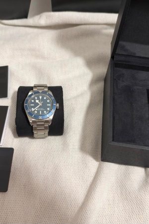 Tudor Black Bay Fifty-Eight 58 Bleu 79030B Ensemble complet - 12/2022