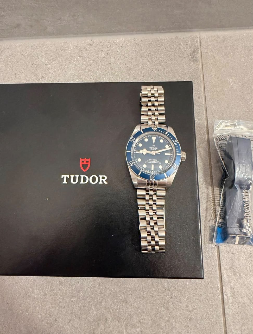 Tudor Black Bay Jubilee 58-39 mm - 2022 – Image 2